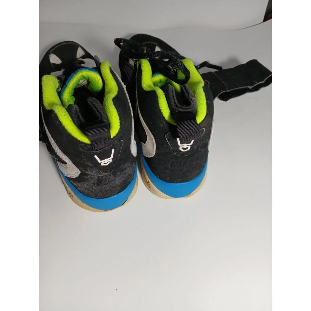 Size 6.5 Y- Nike Air Diamond Turf 2 2012 Red Gold